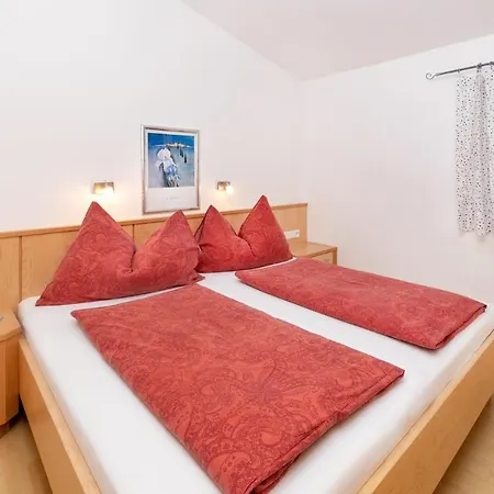Elto Apartment *